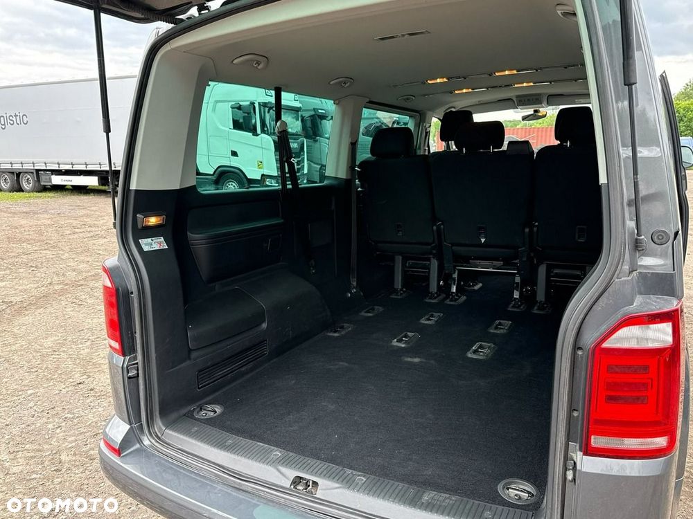 Volkswagen Caravelle 2.0 TDI L2 Highline DSG - 18