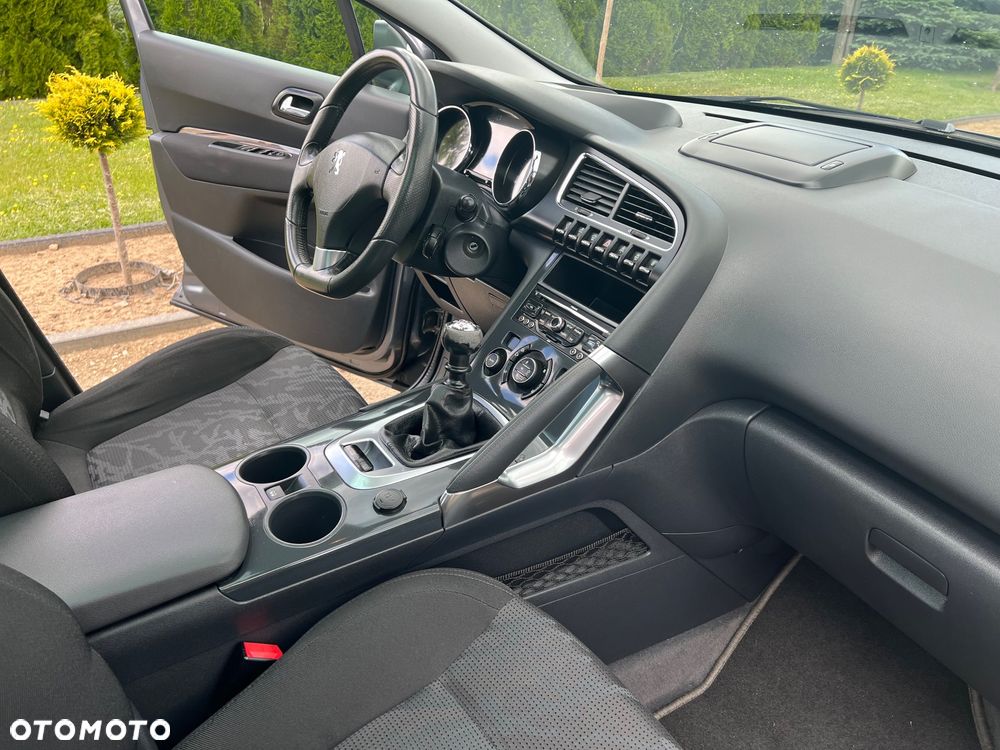 Peugeot 3008 1.6 Premium - 17