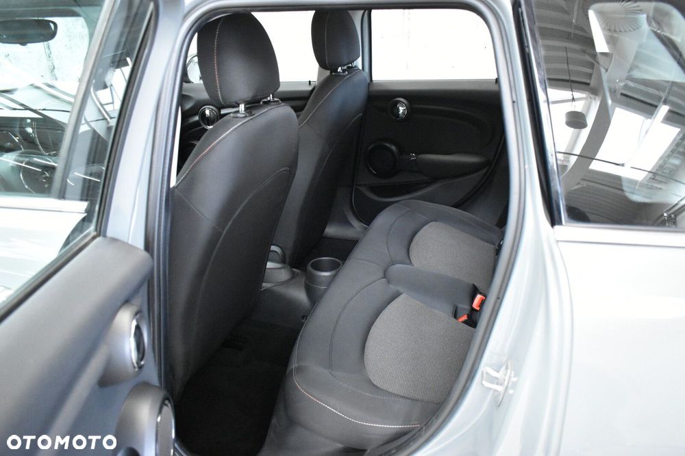 MINI Cooper - 19