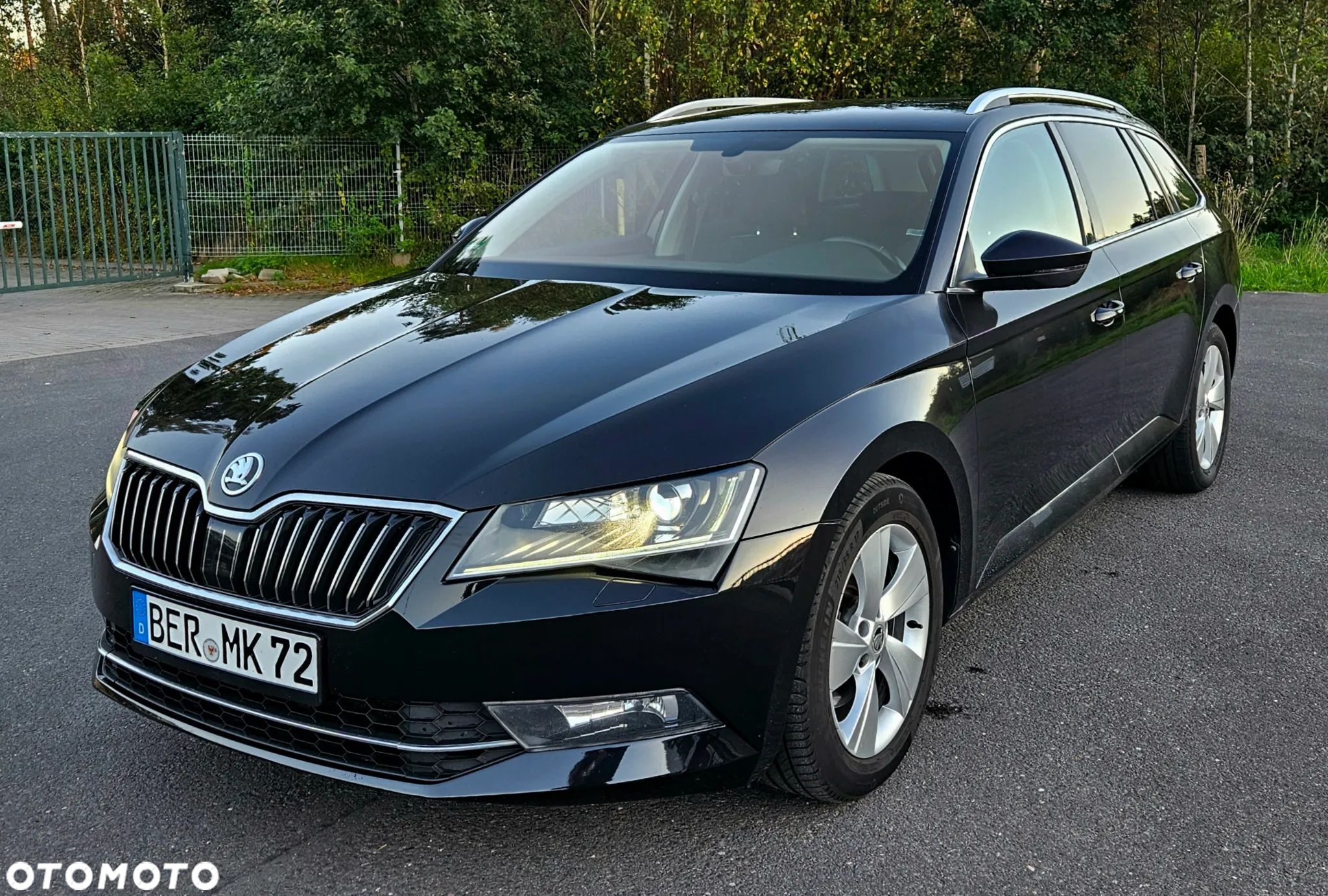 Skoda Superb Combi 2.0 TDI DSG Style - 1