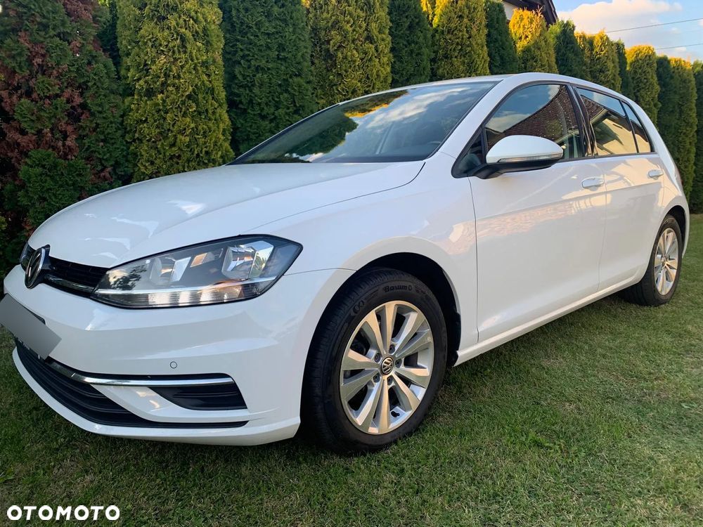 Volkswagen Golf - 8