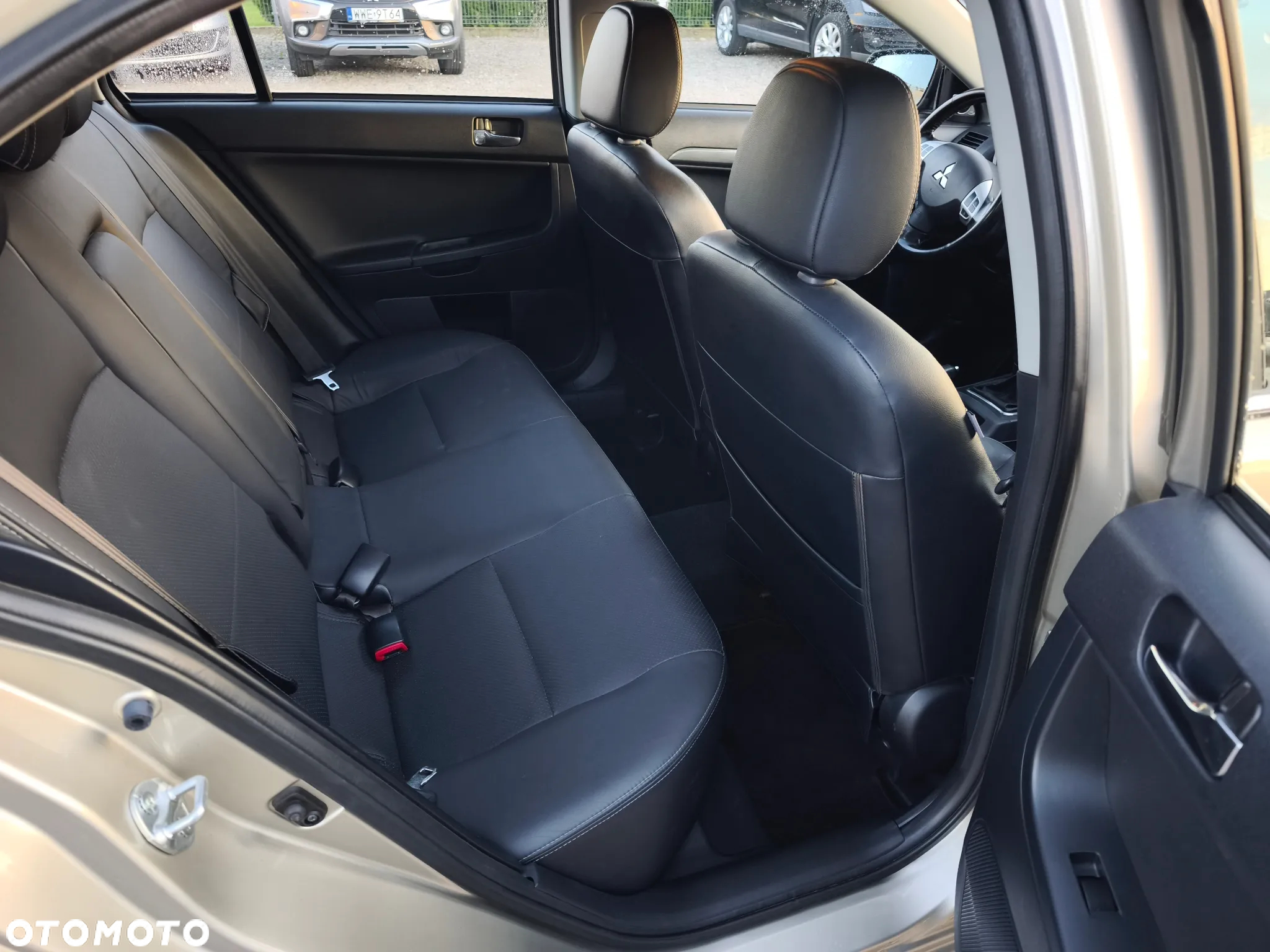 Mitsubishi Lancer 1.8 Instyle NAVI - 19