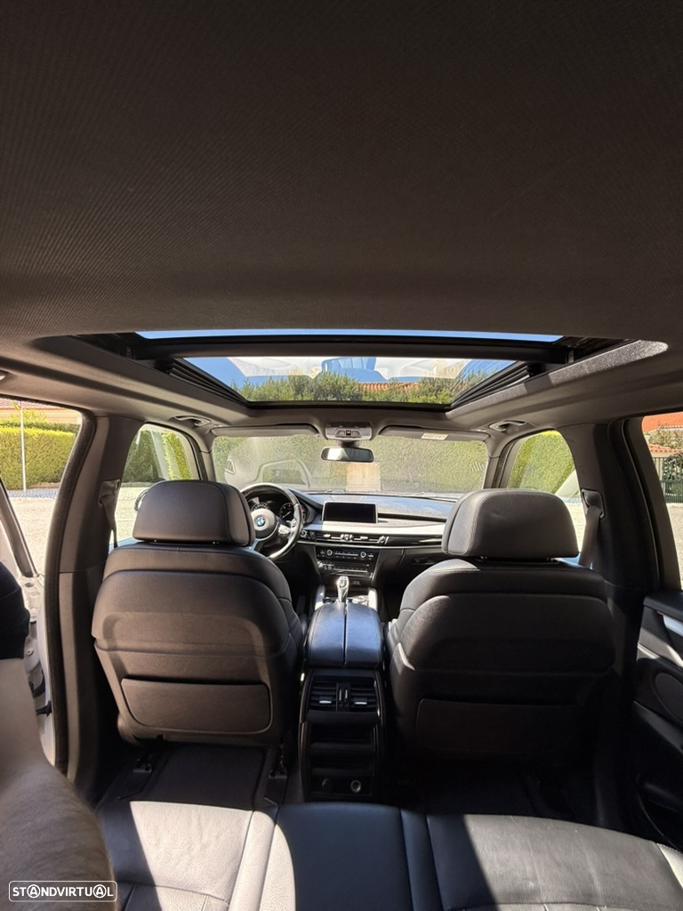 BMW X5 30 d xDrive Pack M - 26