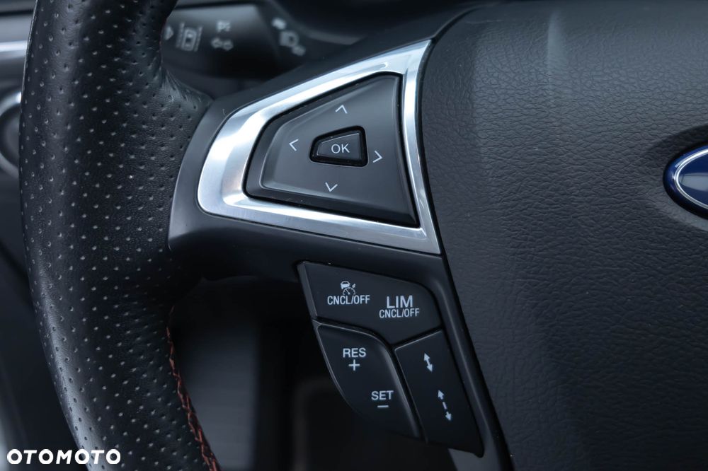 Ford S-Max 2.5 Duratec FHEV ST-LINE - 18