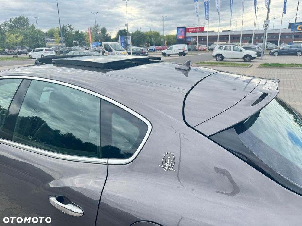 Maserati Levante - 24