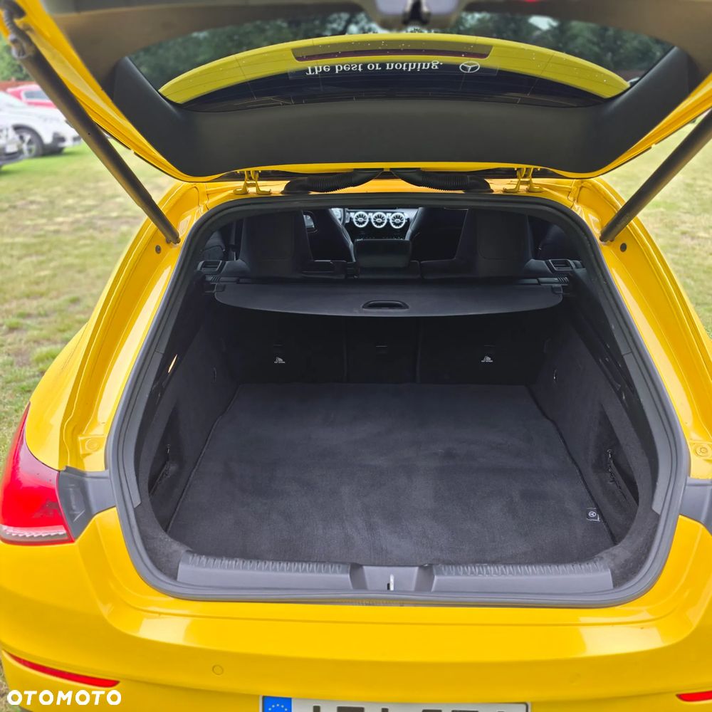 Mercedes-Benz CLA 180 d 7G-DCT AMG Line - 17