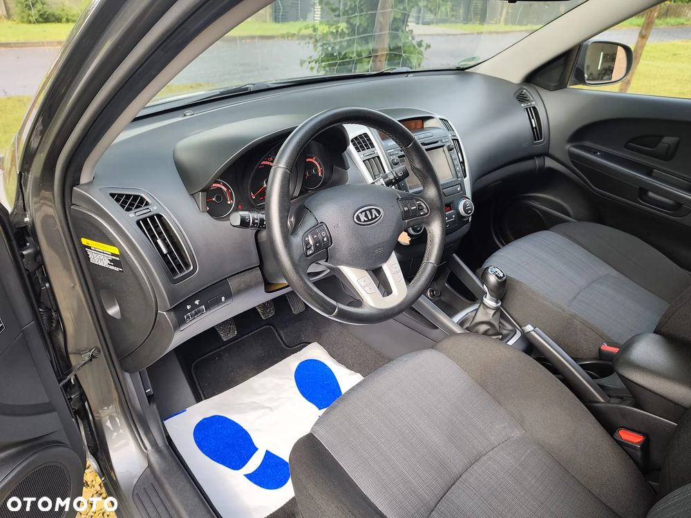 Kia Ceed 1.6 CRDi 115 Edition 7 - 23