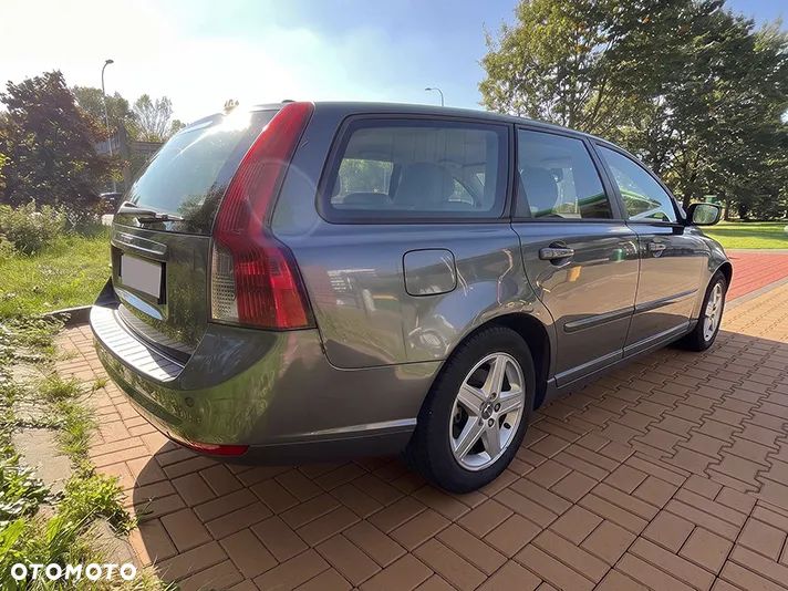 Volvo V50 2.0D Momentum - 6