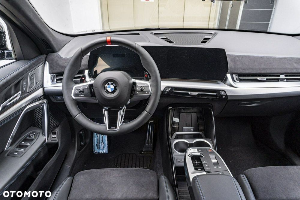 BMW X2 - 24