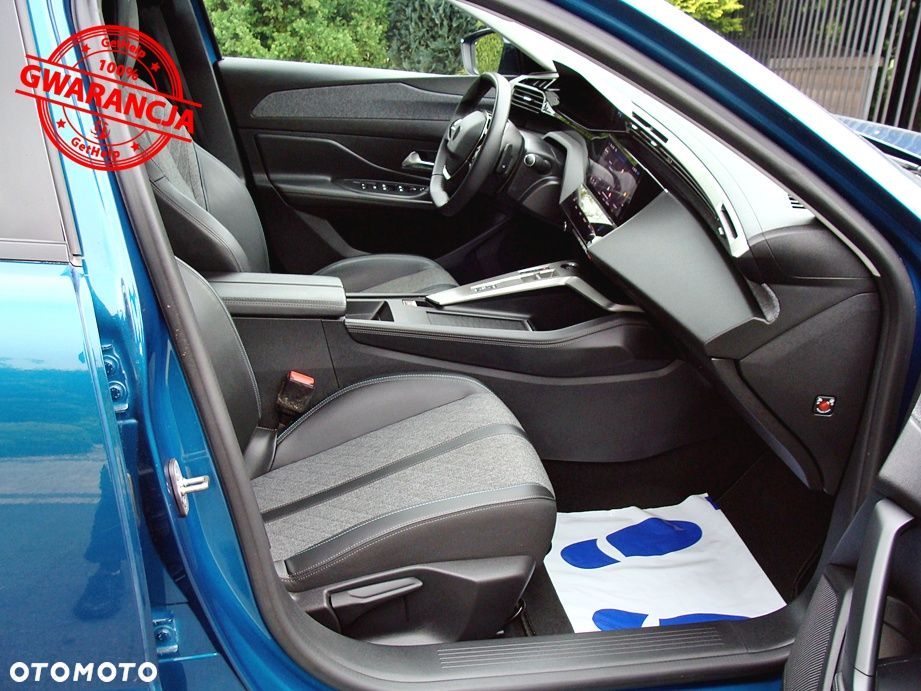 Peugeot 408 - 13