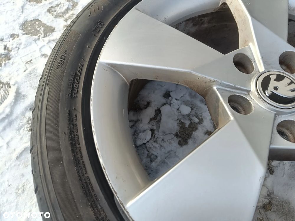 Felgi Aluminiowe 16 Skoda Octavia 3 5x112 ET49 5E0601025D Koła VW Seat Audi 7Jx17H2 - 27