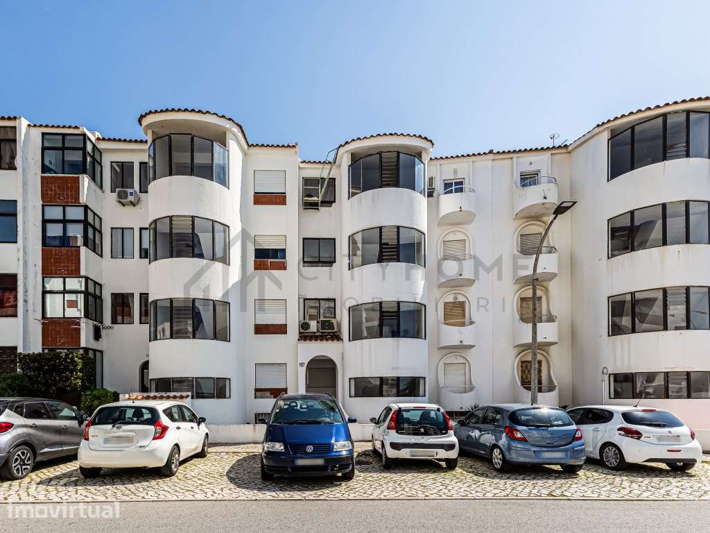 Apartamento T3 com vista mar e a 400m da praia, no centro de Albufeira - Grande imagem: 2/17