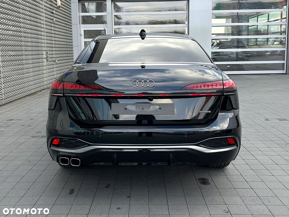 Audi A6 - 6