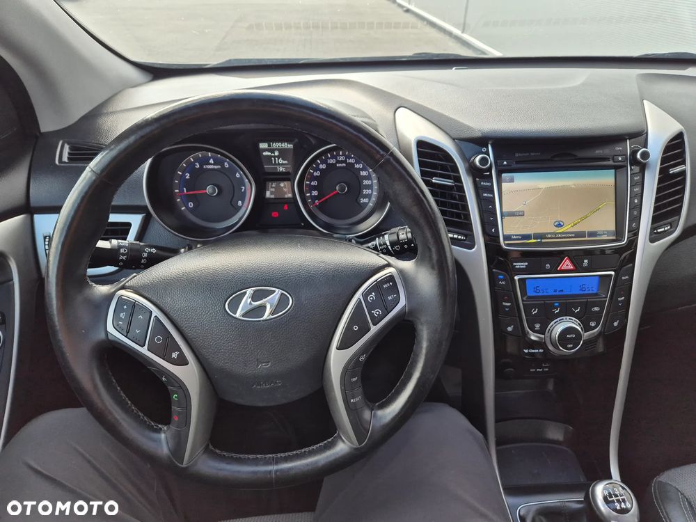Hyundai i30 blue 1.6 GDI YES Gold - 23