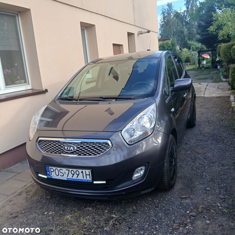 Kia Venga - 3