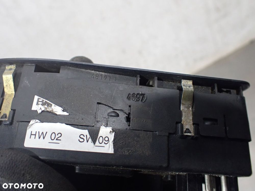PANEL STEROWANIA SZYB BMW 528 2.8 - 4