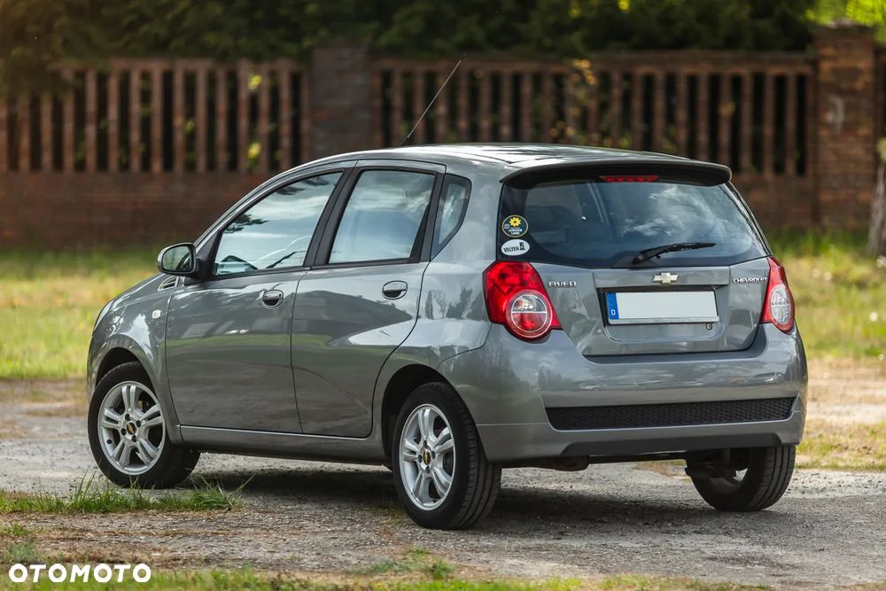 Chevrolet Aveo 1.4 LT - 14