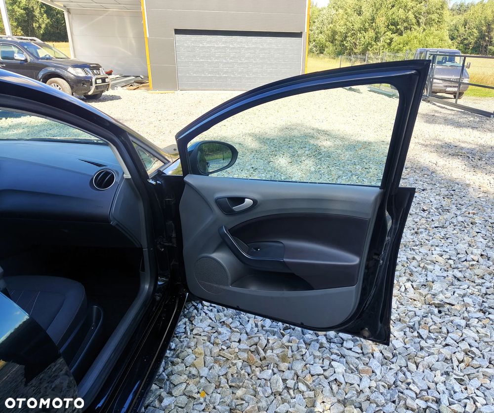 Seat Ibiza 1.4 16V Style - 21