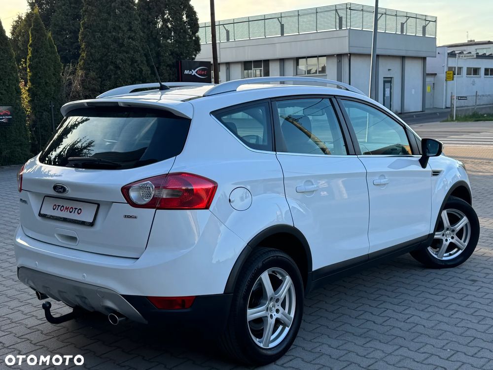 Ford Kuga 2.0 TDCi 4x4 Titanium - 6