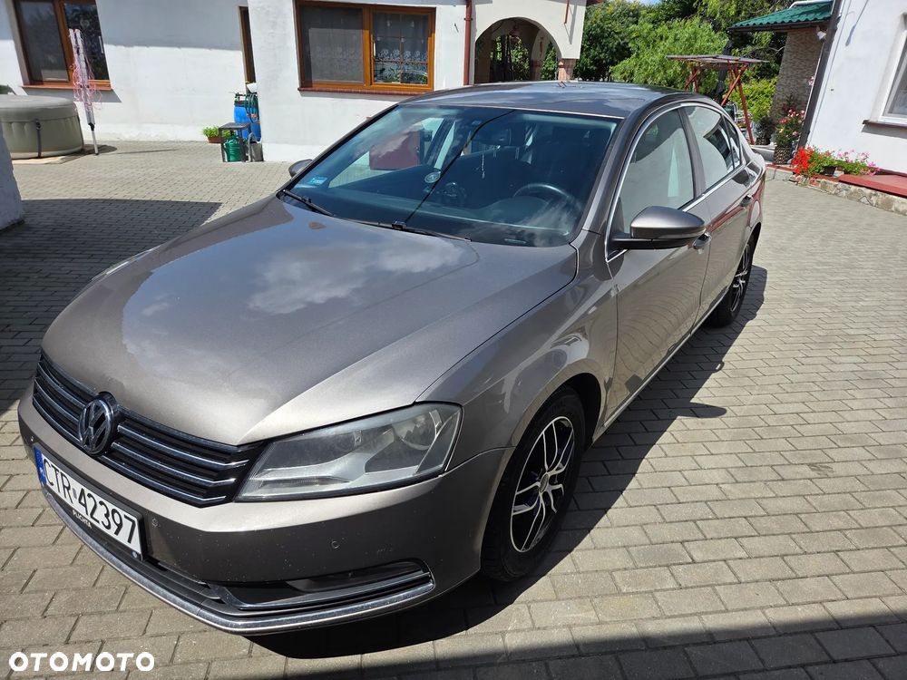 Volkswagen Passat 2.0 TDI Comfortline - 1