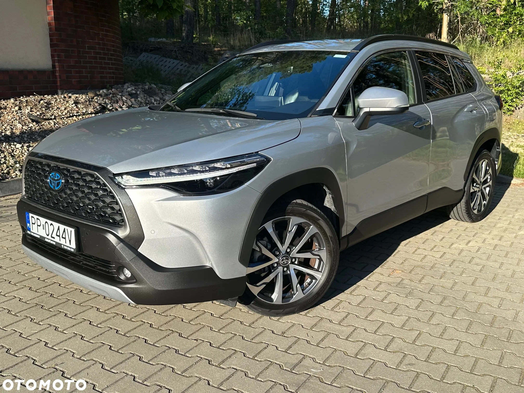 Toyota Corolla Cross ver-2-0-hybrid-executive-awd - 11
