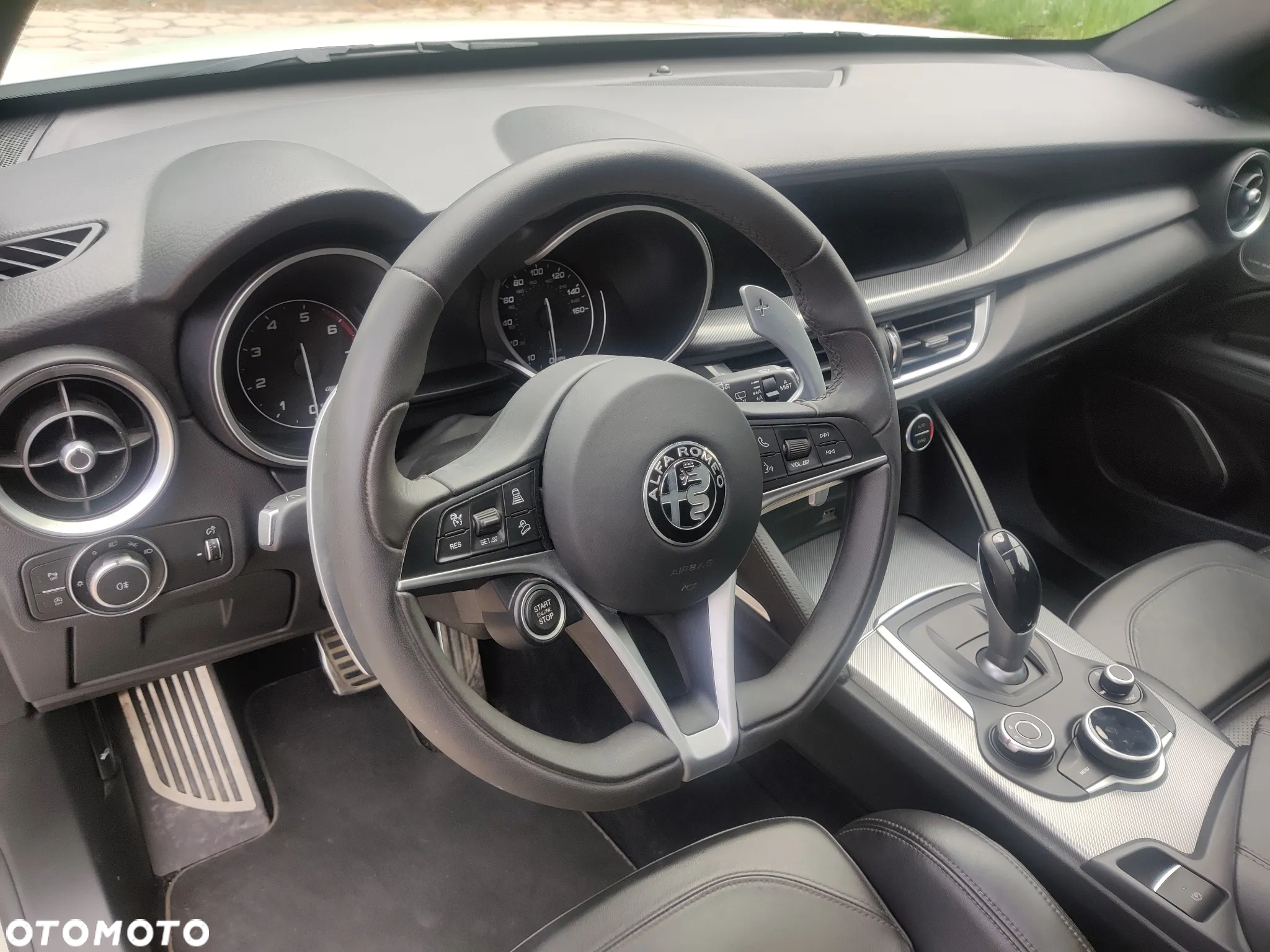 Alfa Romeo Stelvio 2.0 Turbo 16V AT8-Q4 Veloce Ti - 10