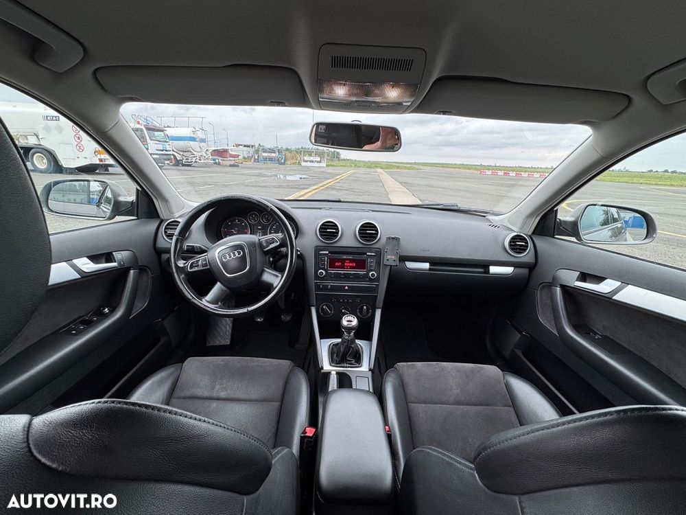 Audi A3 Sportback 2.0 TDI Ambition - 4