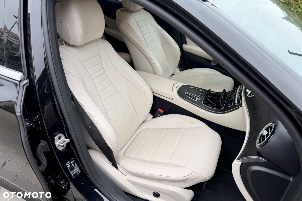 Mercedes-Benz Klasa E 220 d 4-Matic AMG - 17