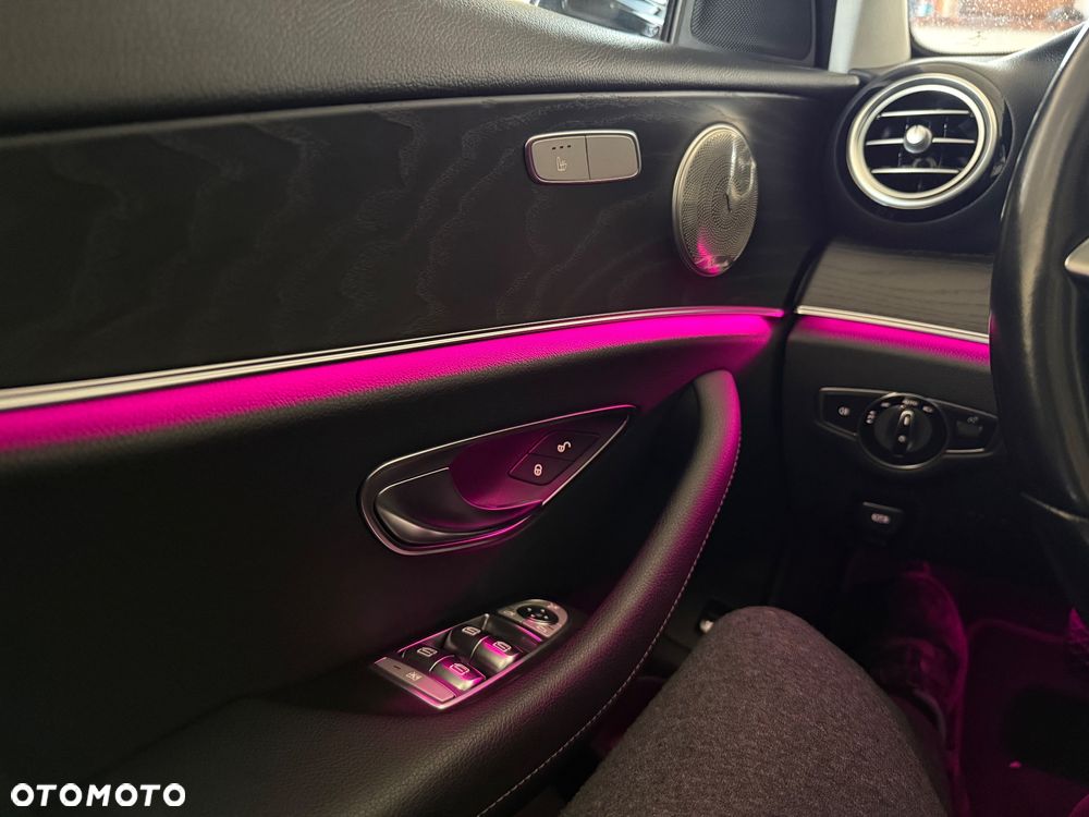 Mercedes-Benz Klasa E 220 d 9G-TRONIC Avantgarde - 30