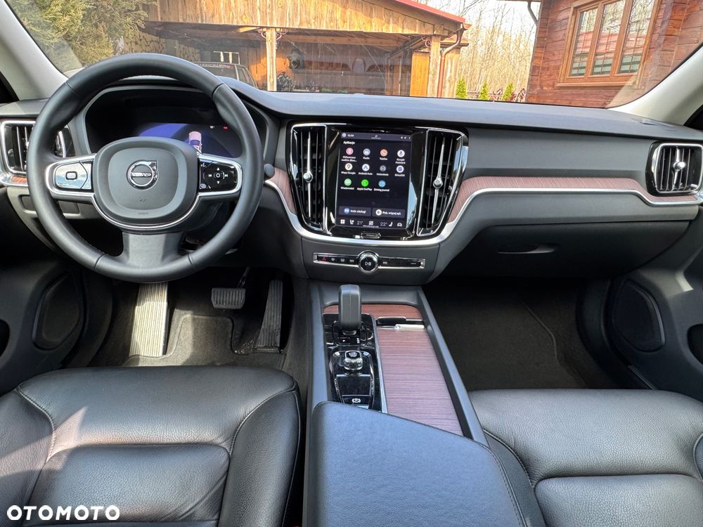 Volvo S60 B5 B R-Design - 10