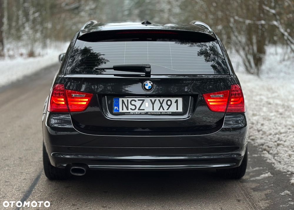 BMW Seria 3 320d xDrive - 6
