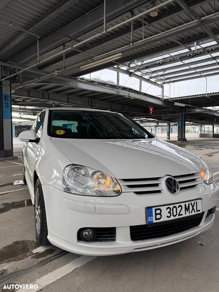 Volkswagen Golf 1.6 Trendline - 12