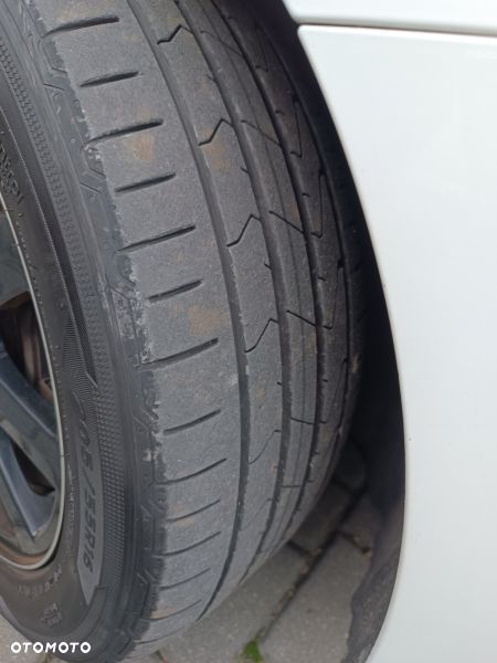 Volvo V40 D3 Momentum - 14