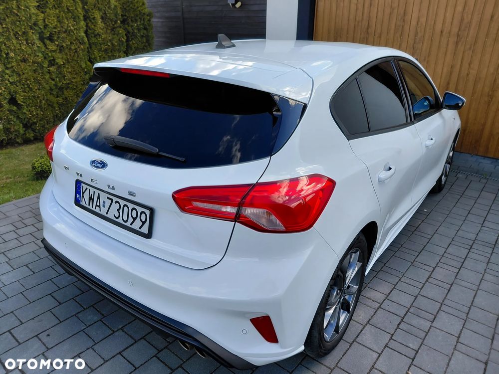 Ford Focus 1.0 EcoBoost Start-Stopp-System ST-LINE STYLE - 5