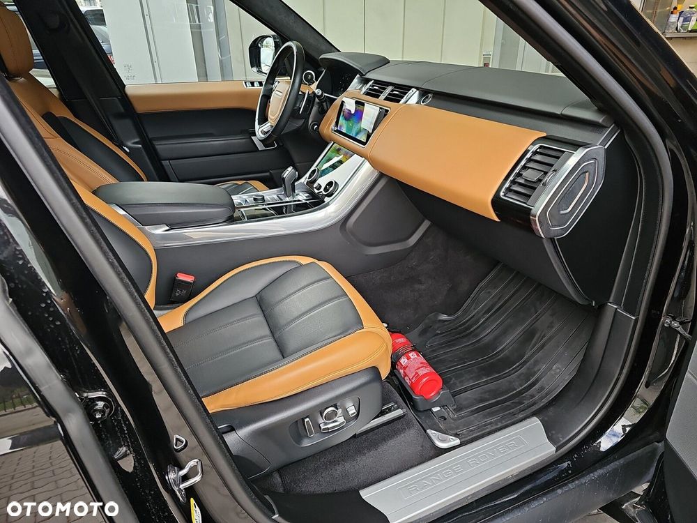 Land Rover Range Rover Sport - 16