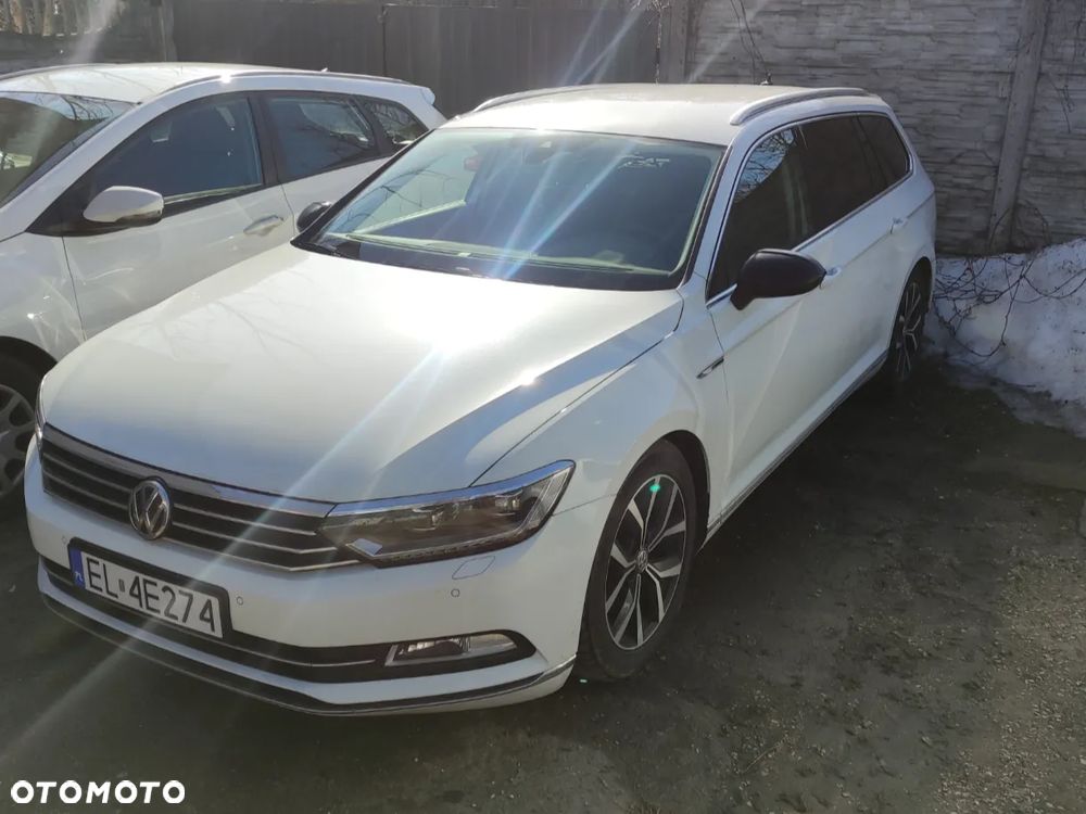 Volkswagen Passat - 24
