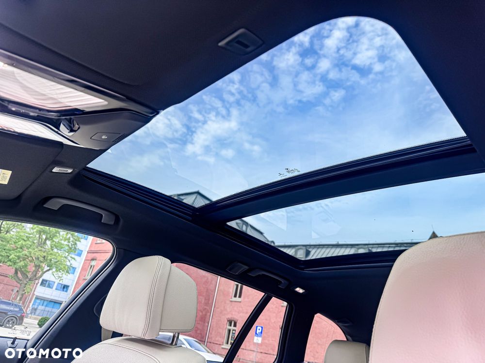 BMW Seria 5 540i xDrive - 20