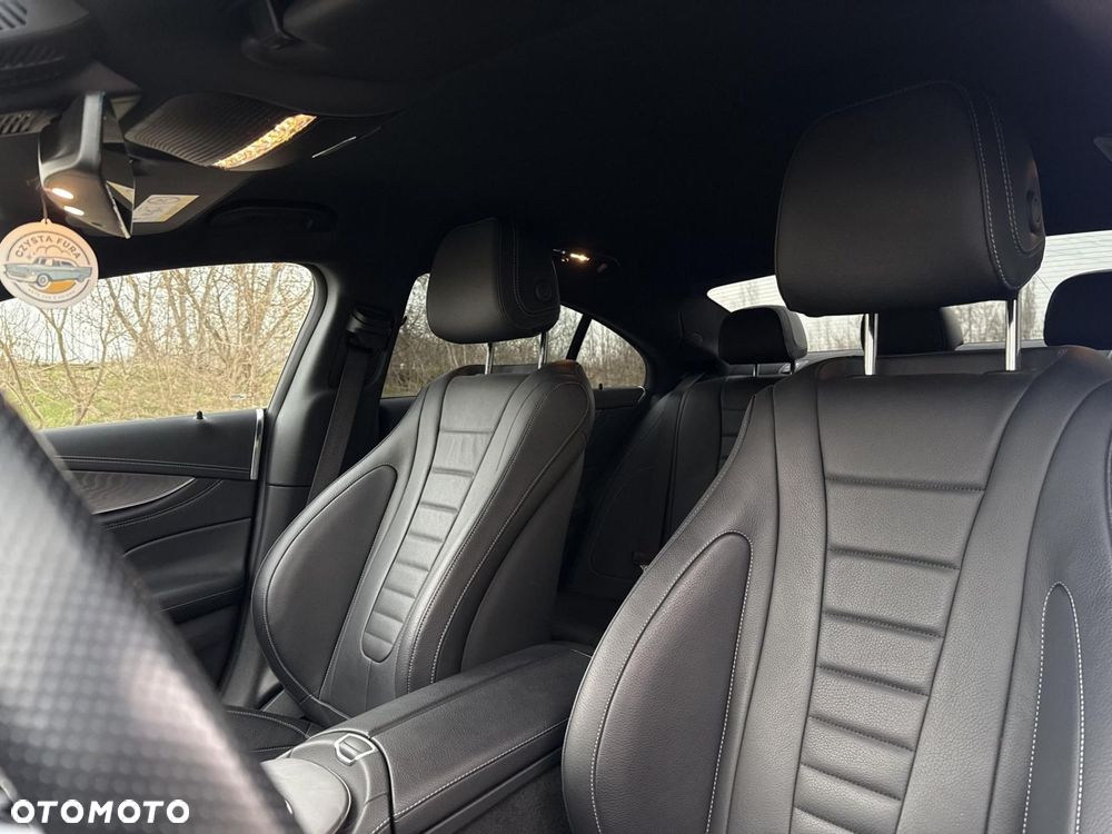 Mercedes-Benz CLS - 12