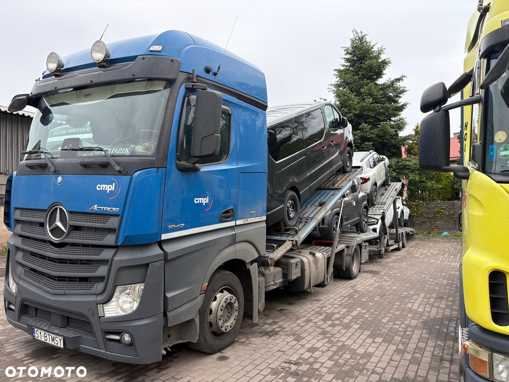 Mercedes-Benz ACTROS - 34