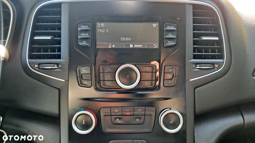 Renault Megane 1.2 Energy TCe Life - 16