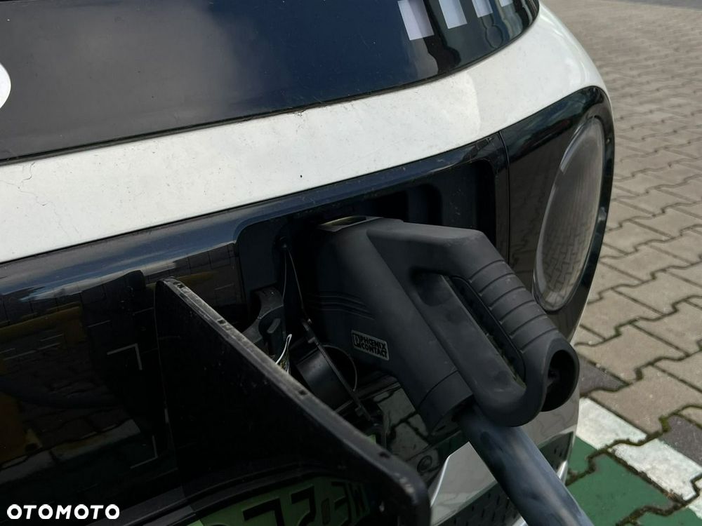 Hyundai Inster 49kWh Modern - 16