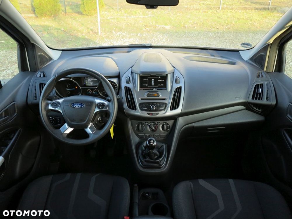 Ford Tourneo Connect 1.5TDCi Start-Stop Ambiente - 10