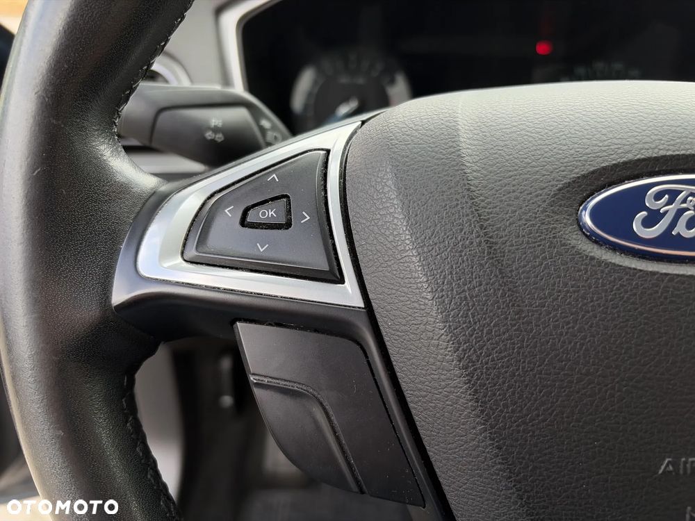 Ford Mondeo 1.5 EcoBoost Trend - 27