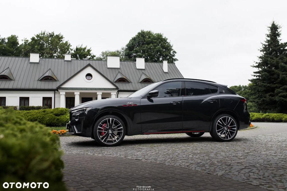Maserati Levante Trofeo - 5