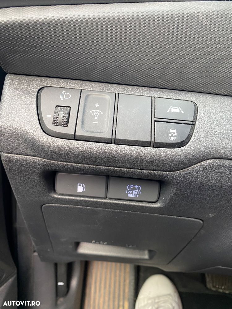 Hyundai IONIQ Hybrid 1.6 GDI - 7