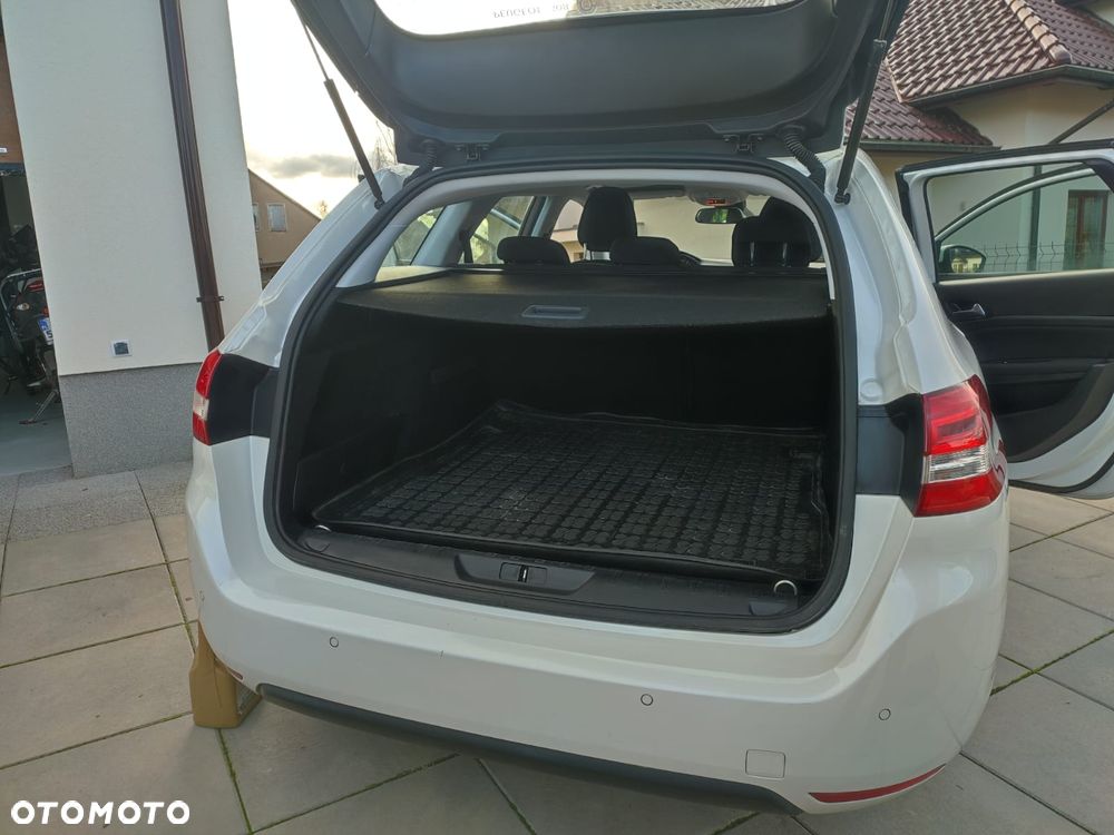 Peugeot 308 1.6 HDi Active - 13