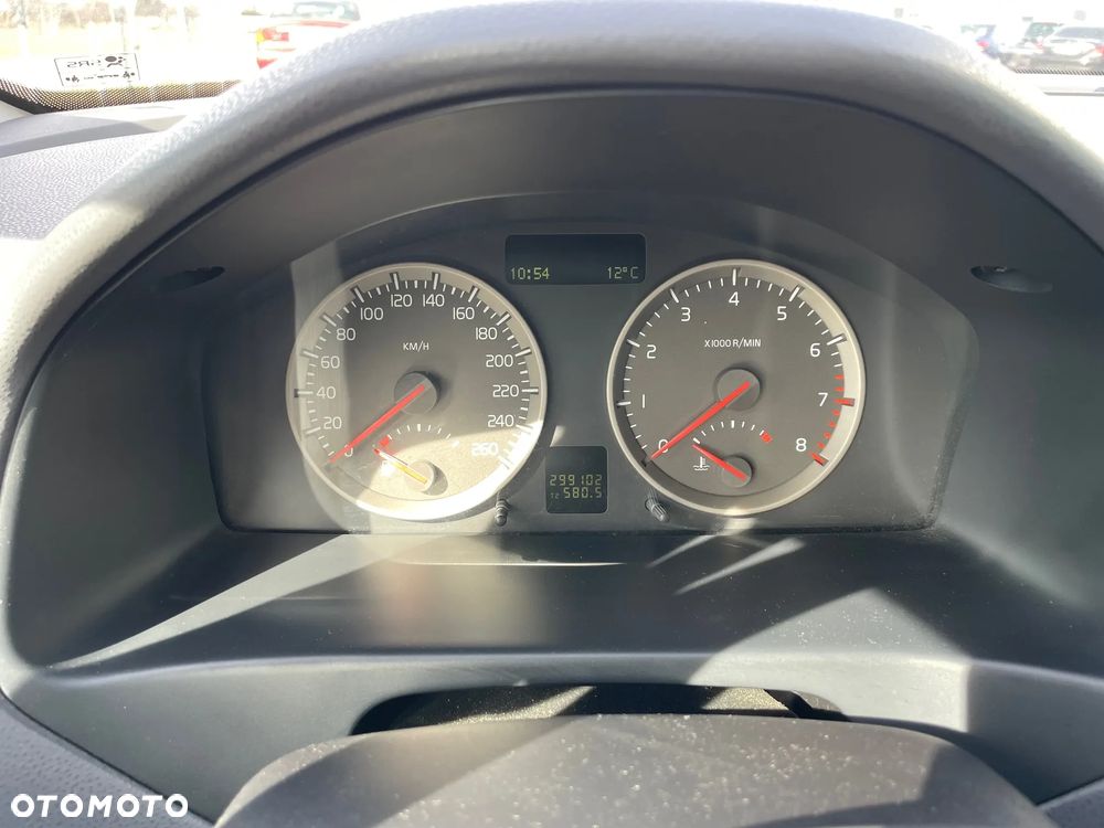 Volvo V50 T5 Momentum - 17