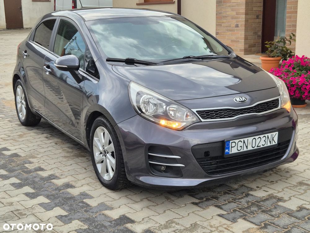 Kia Rio 1.2 Attract - 16