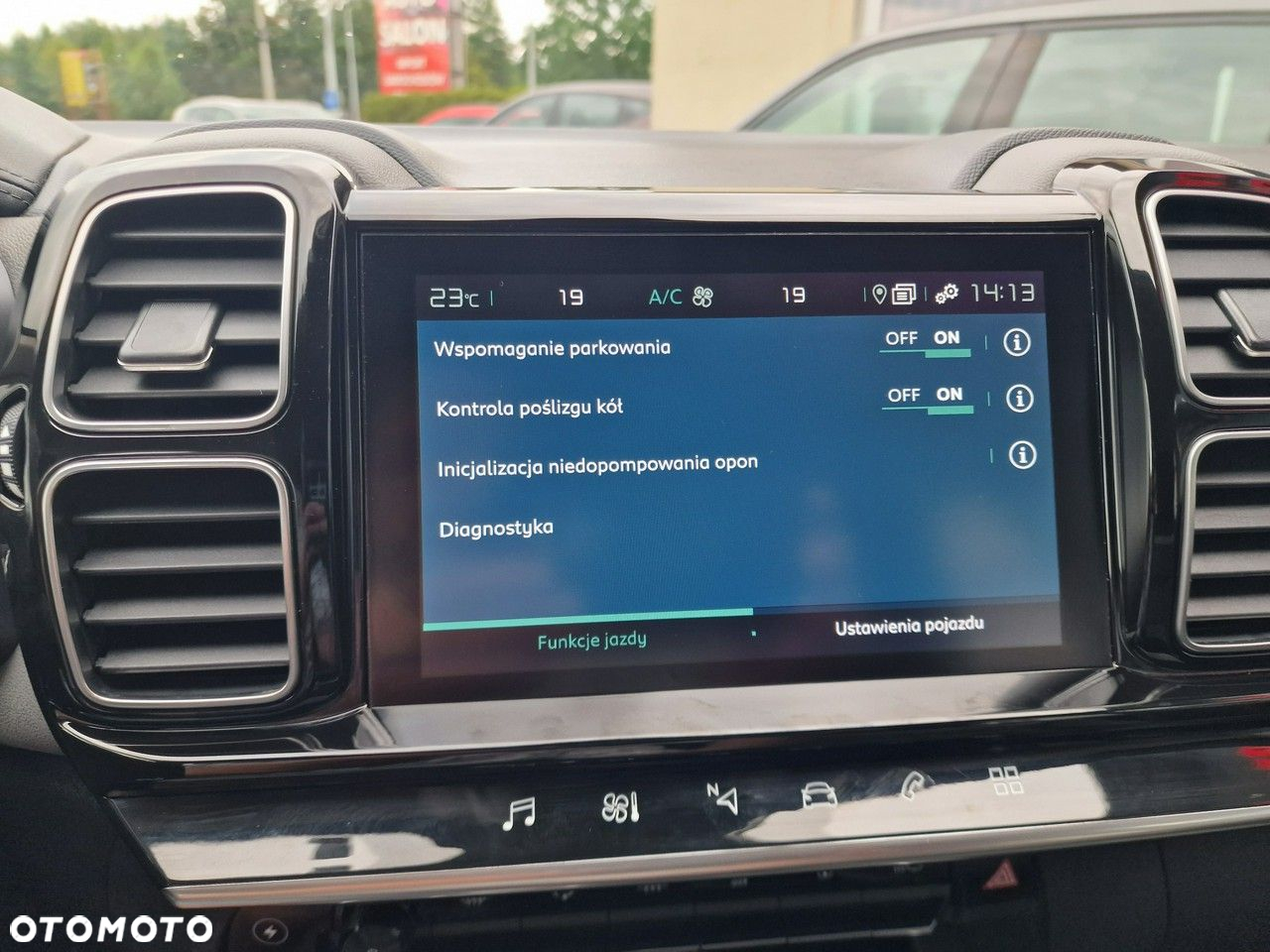 Citroën C5 Aircross Hybrid 225 e.EAT8 FEEL PACK - 29