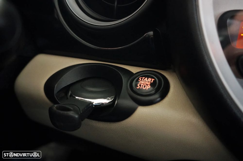 MINI Cabrio Cooper D - 12